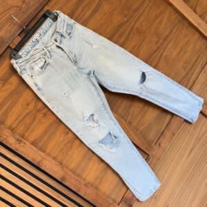 Light Blue Distressed Women’s High Rise Straight Jeans